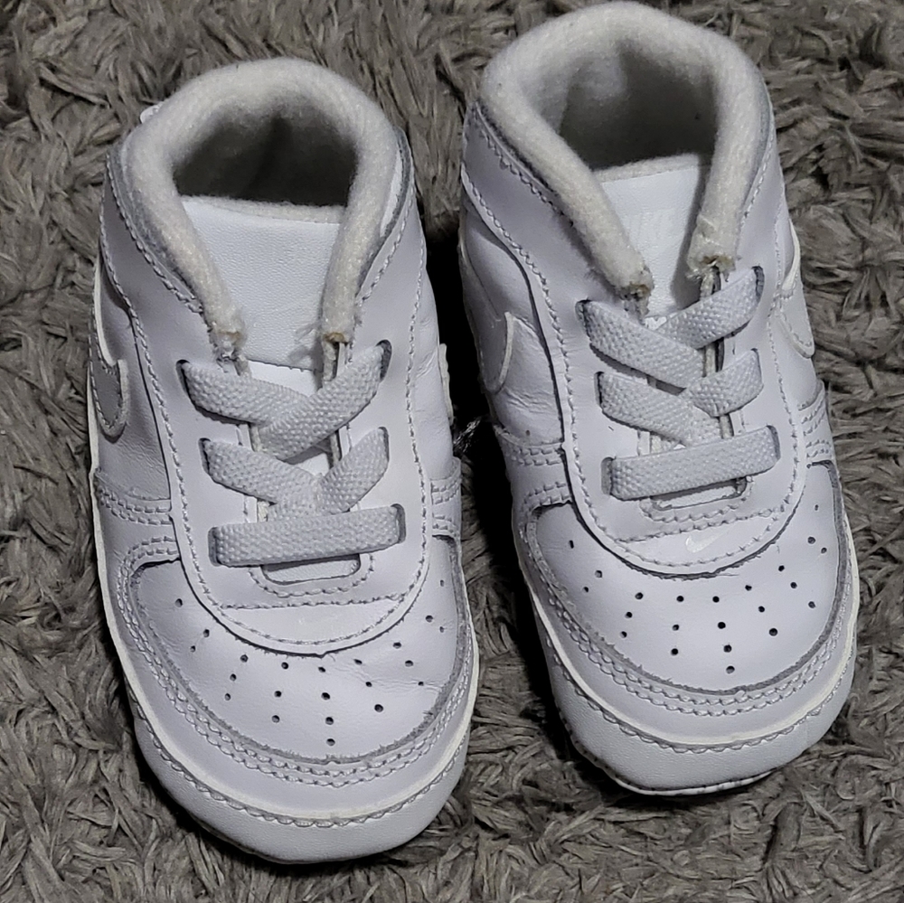 Baby Nike Shoes Size. 3